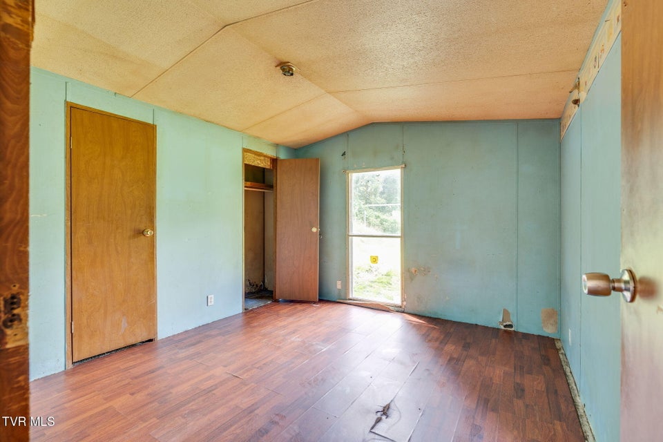 Photo #12: 1562 Mount Holston Road