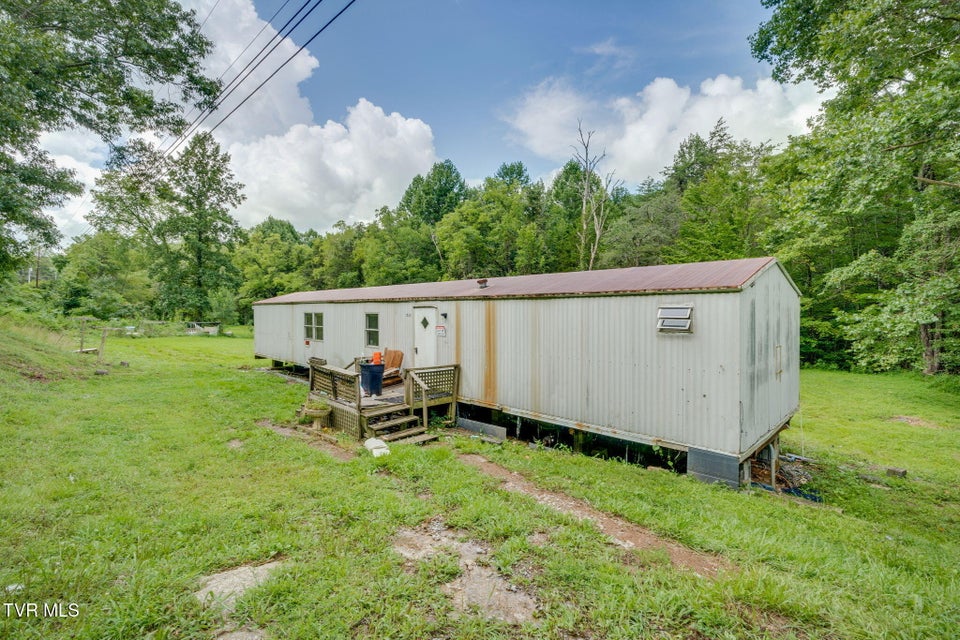 Photo #27: 1562 Mount Holston Road