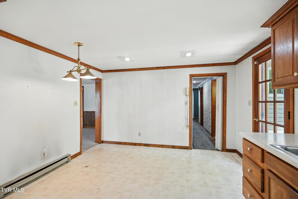 Photo #7: 1050 Spruce Avenue