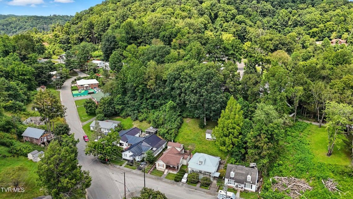 Photo #19: 1050 Spruce Avenue