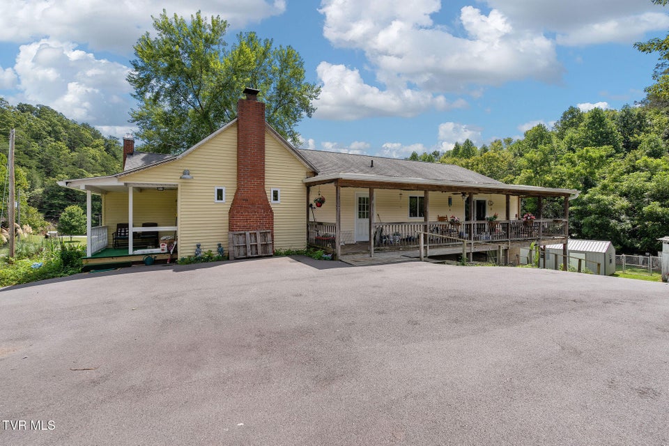 Photo #3: 4312 Reservoir Rd Road