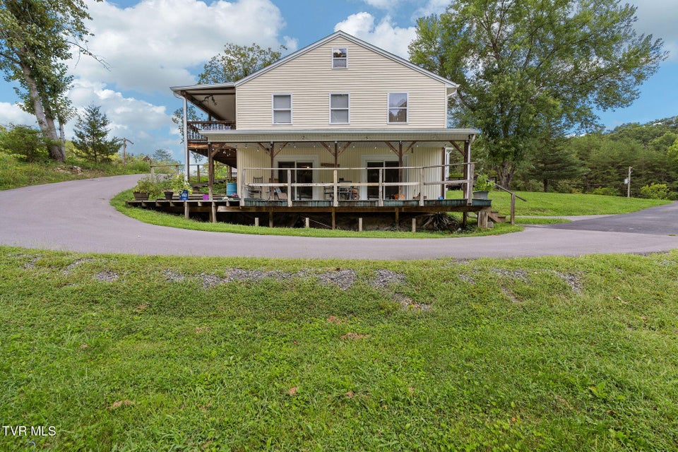Photo #4: 4312 Reservoir Rd Road
