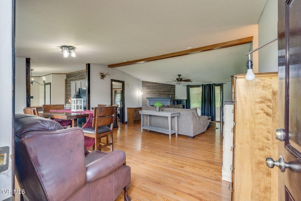 Photo #10: 181 Fordtown Road