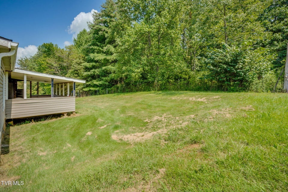 Photo #31: 181 Fordtown Road