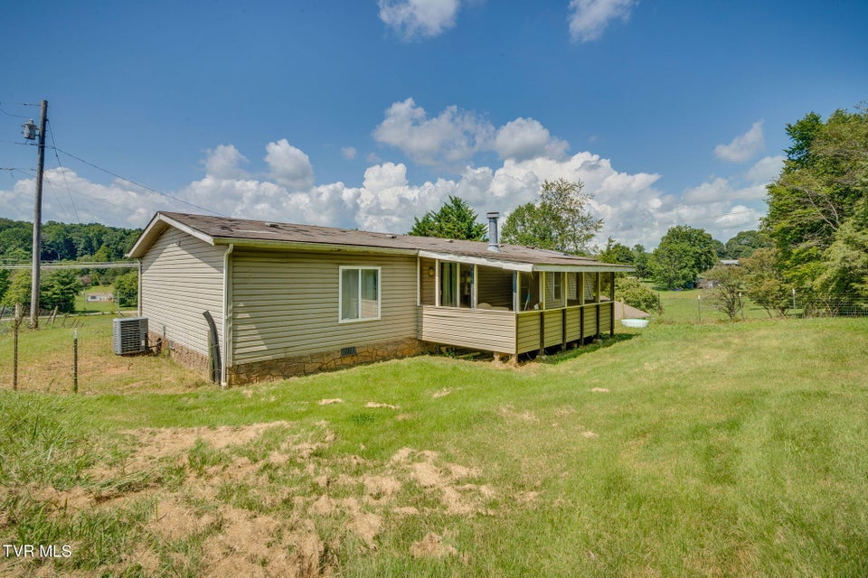 Photo #22: 181 Fordtown Road