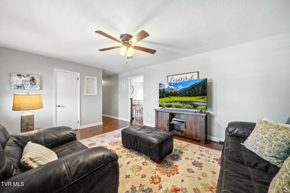 Photo #7: 106 Brown Avenue