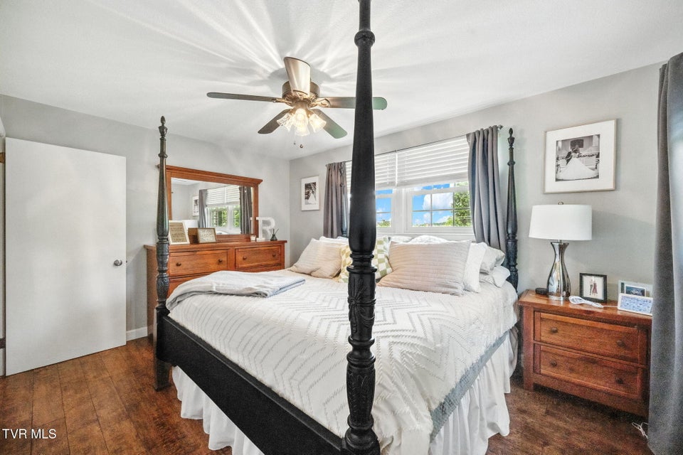 Photo #9: 106 Brown Avenue
