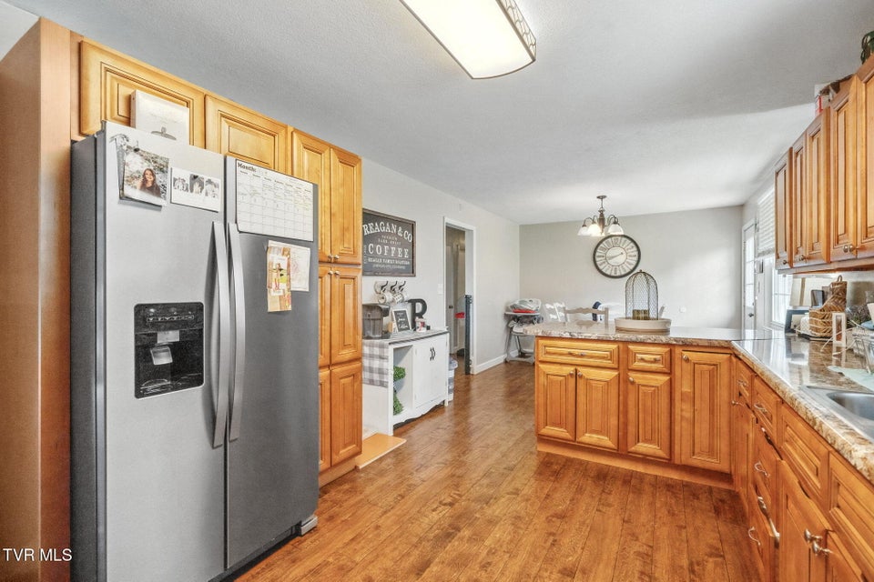 Photo #12: 106 Brown Avenue