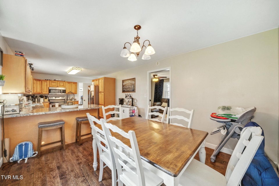Photo #13: 106 Brown Avenue