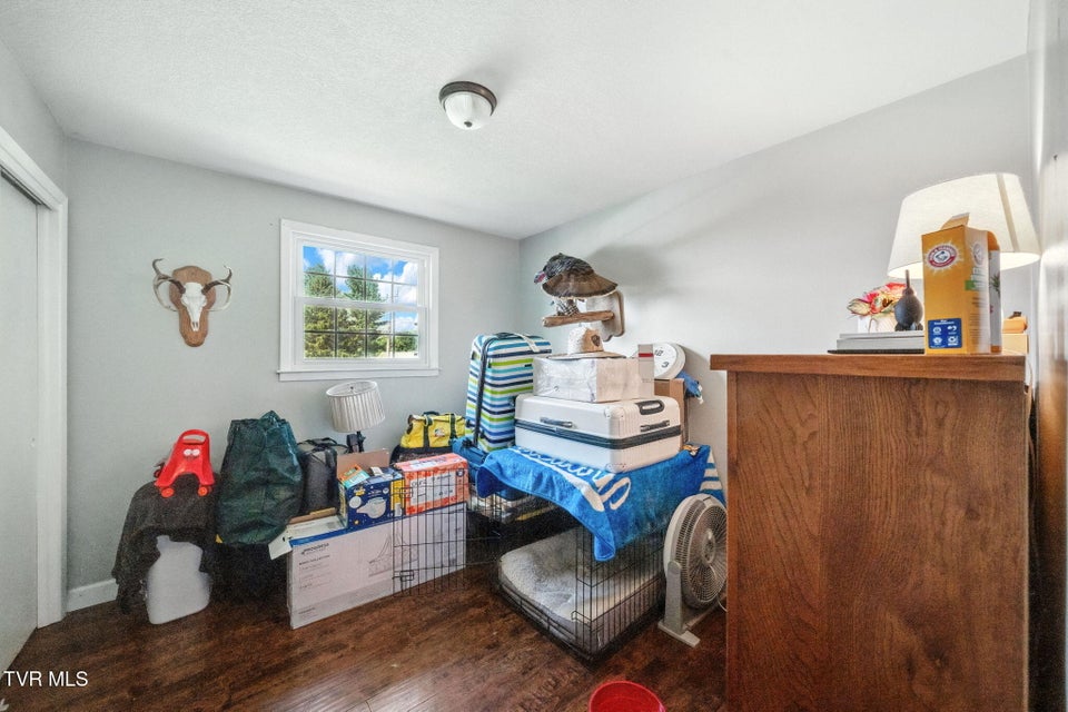 Photo #15: 106 Brown Avenue