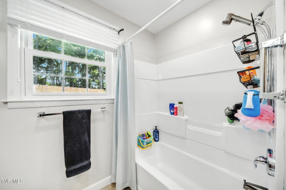 Photo #16: 106 Brown Avenue