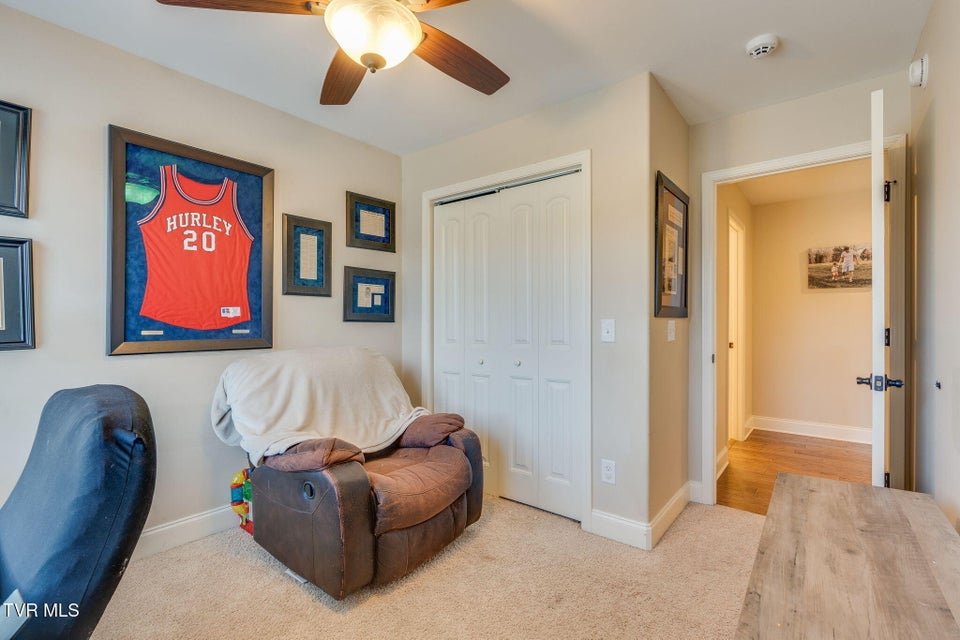 Photo #51: 3017 Calton Hill