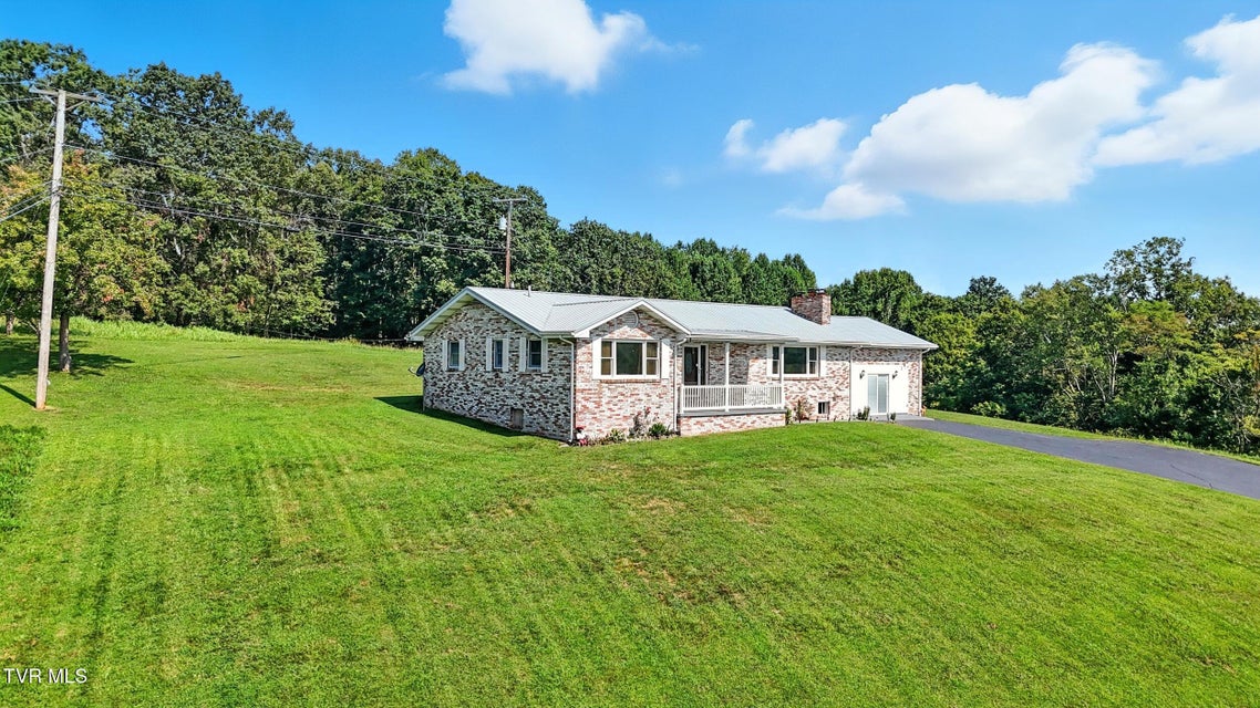 Photo #3: 2067 High Point Road Road