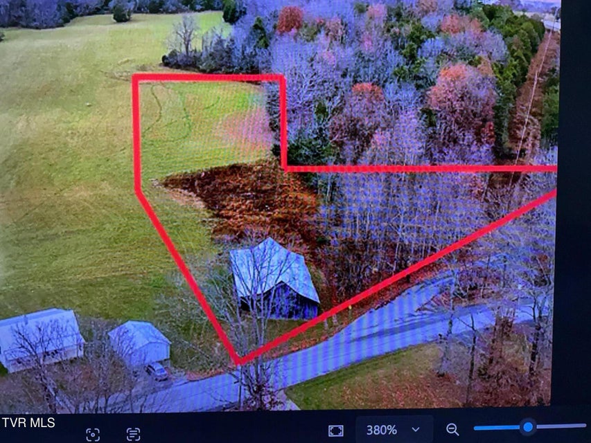 Photo #10: 98 Lake Meadow Drive