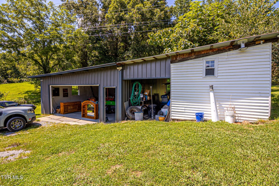 Photo #21: 835 Bear Hollow Road
