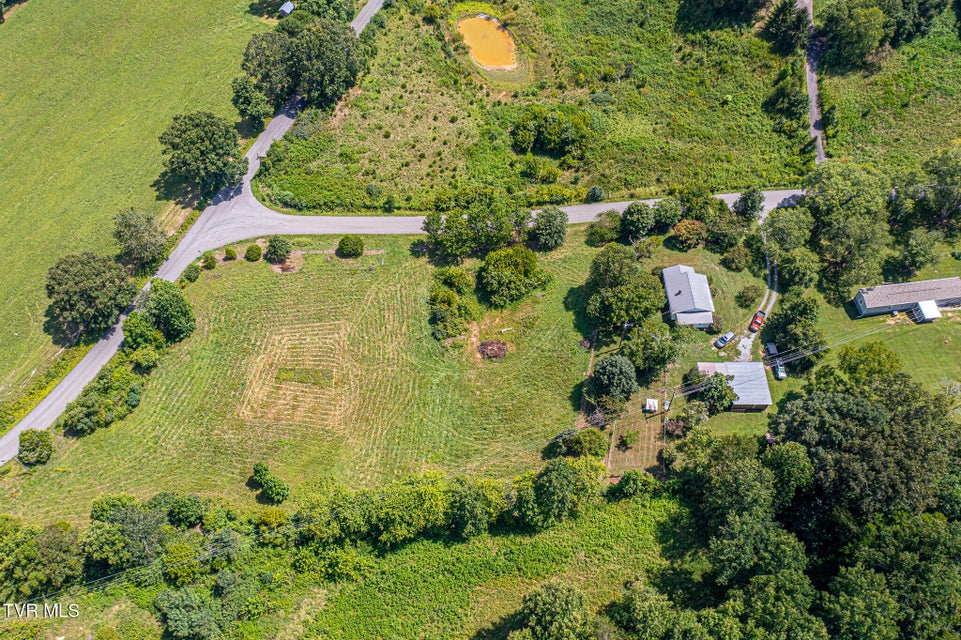 Photo #31: 835 Bear Hollow Road