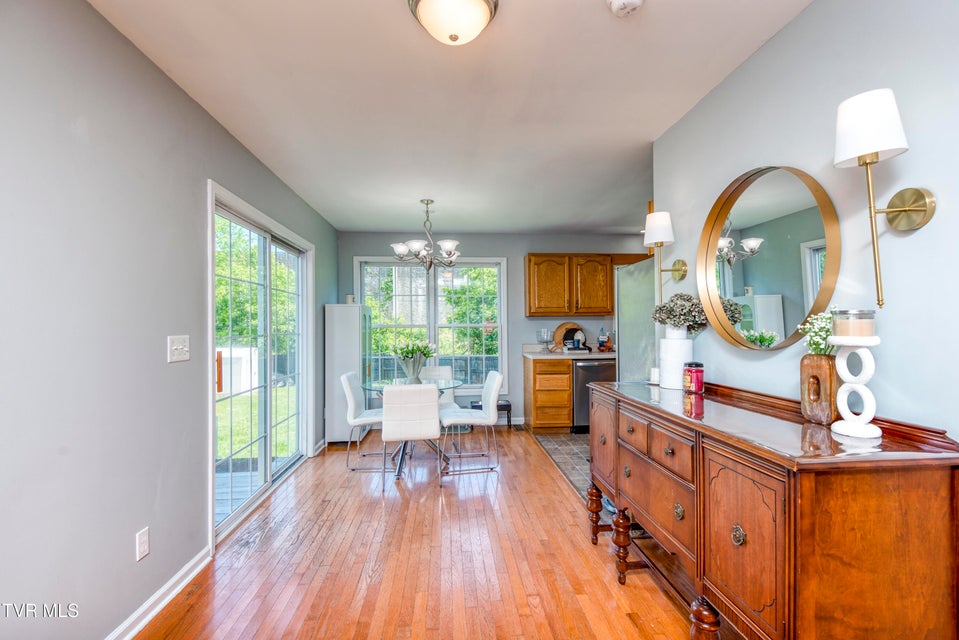 Photo #7: 595 Suncrest Drive Drive