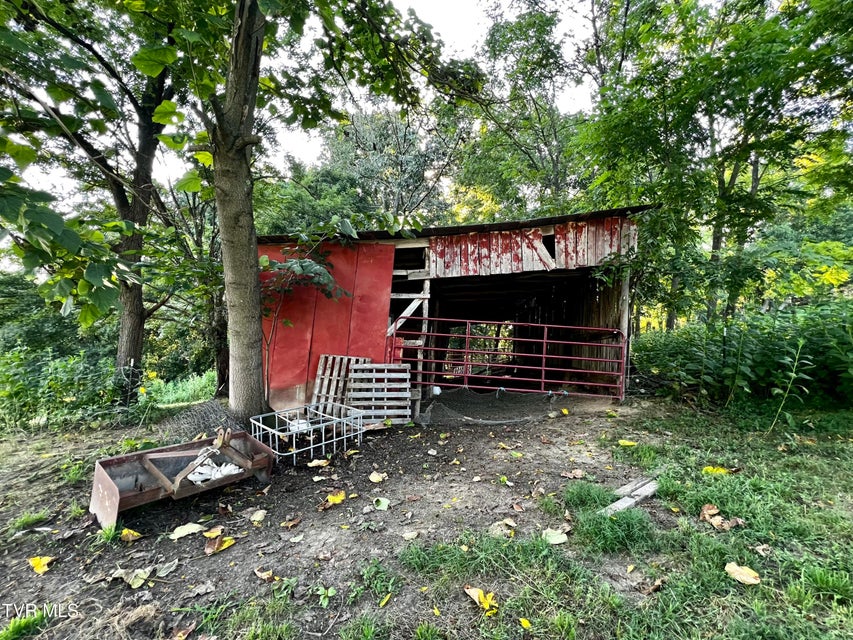 Photo #24: 14446 Black Hollow Road