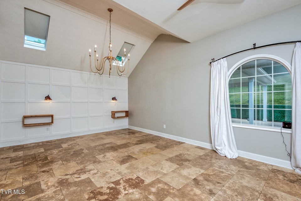 Photo #22: 363 Sandalwood Drive