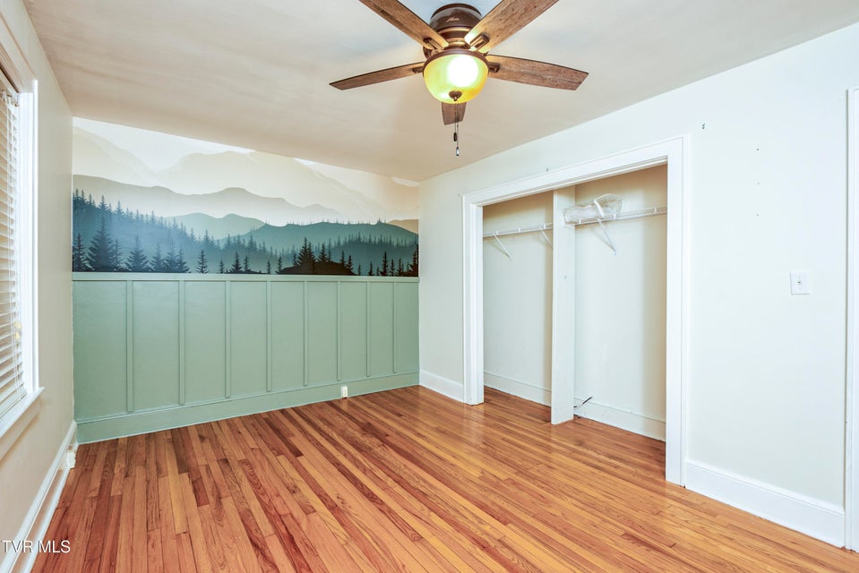 Photo #30: 363 Sandalwood Drive