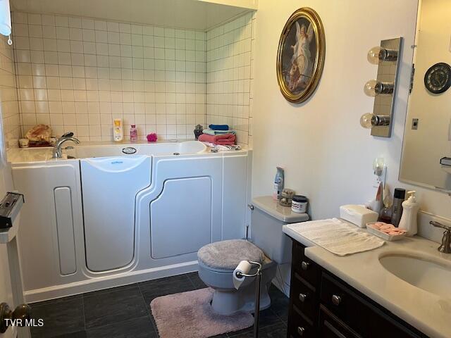 Photo #17: 11239 Riverside Circle
