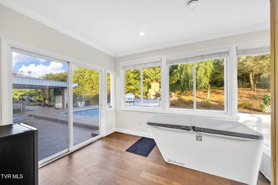 Photo #27: 1620 Fairway Drive Drive