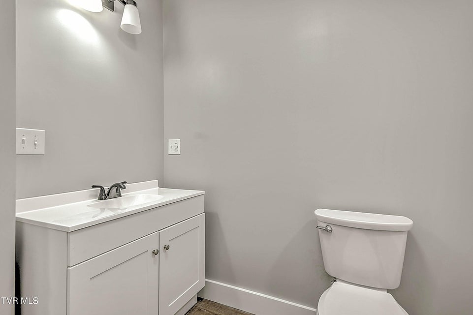 Photo #20: 1101 Rhode Island Avenue