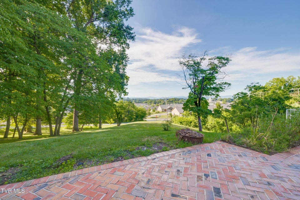 Photo #8: 501 Smith Lane