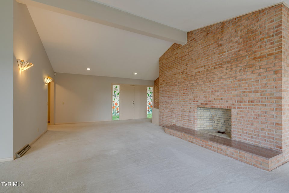 Photo #20: 501 Smith Lane