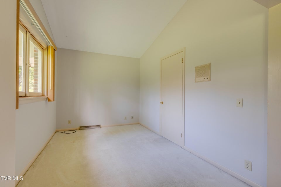 Photo #28: 501 Smith Lane