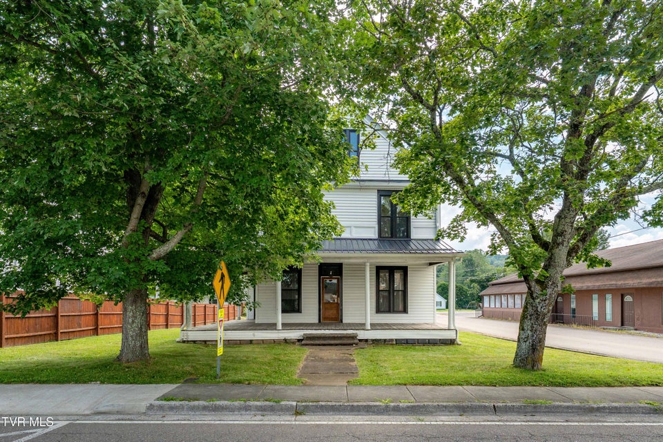 Photo #2: 216 Church Street