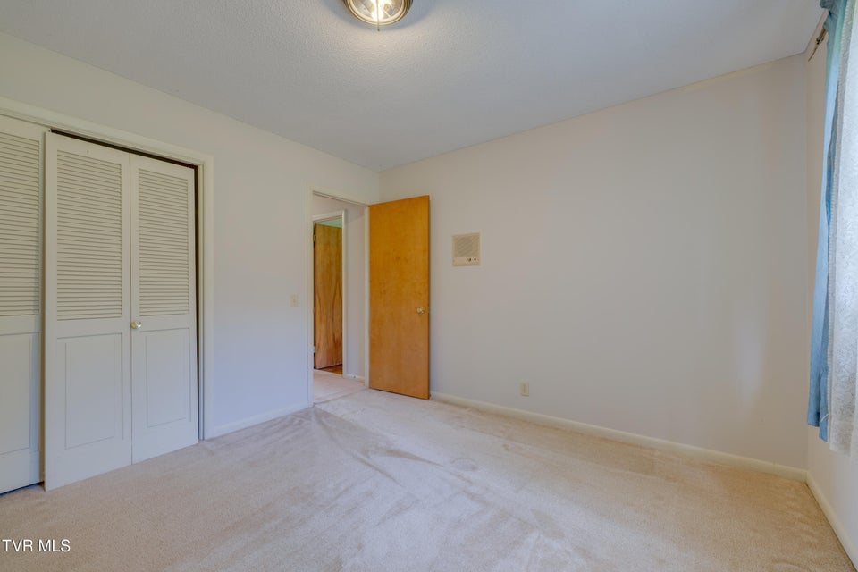 Photo #50: 501 Smith Lane