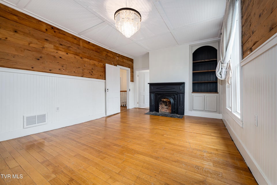 Photo #51: 216 Church Street