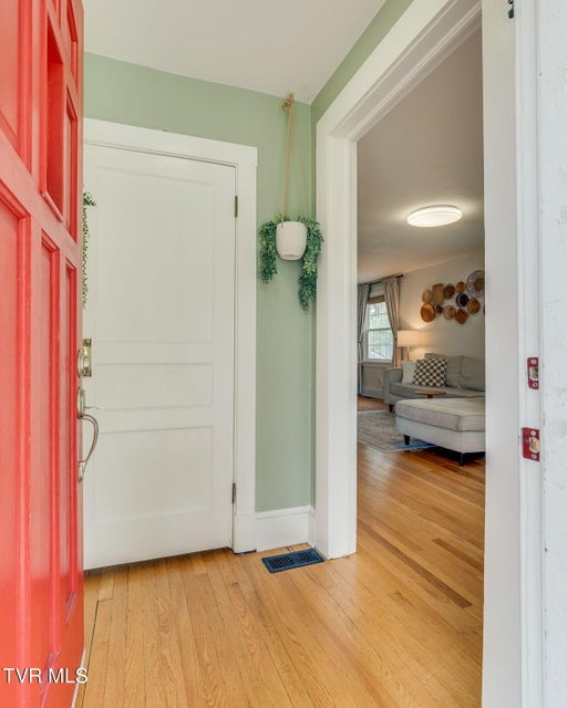 Photo #4: 2220 Cypress Street