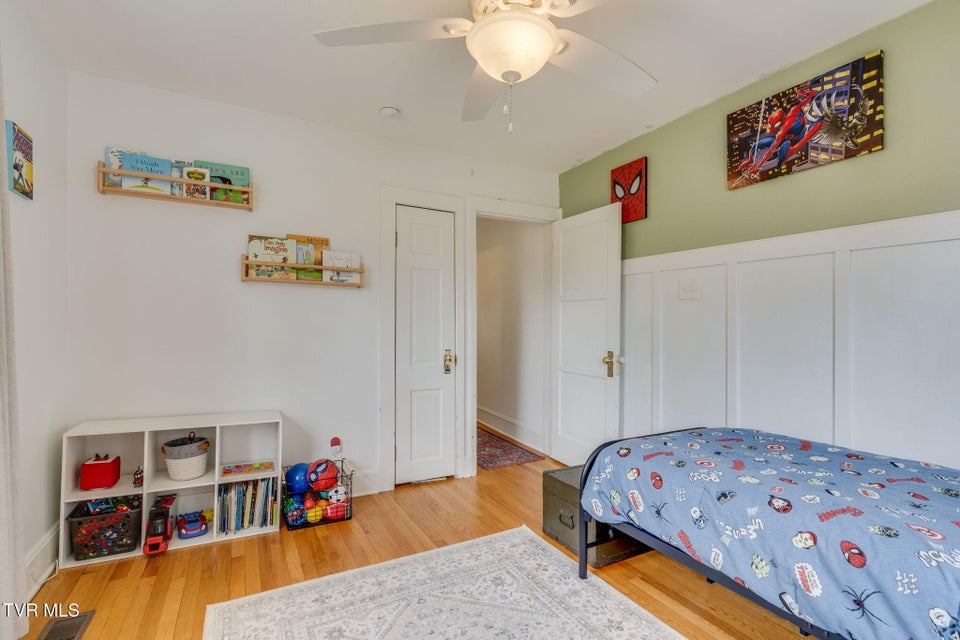 Photo #14: 2220 Cypress Street