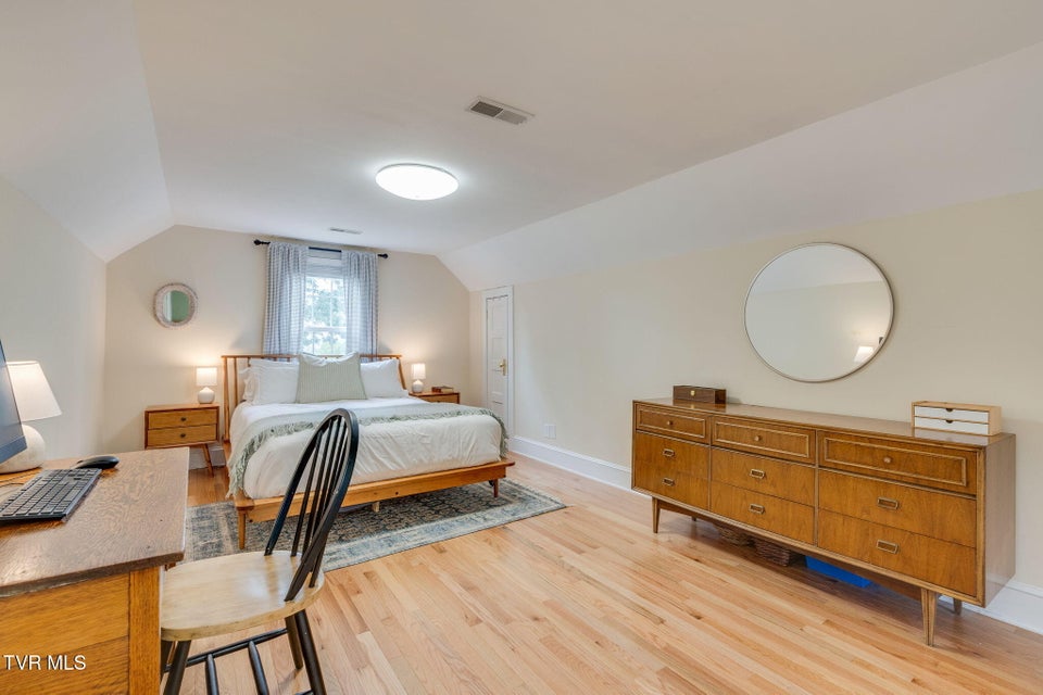 Photo #19: 2220 Cypress Street