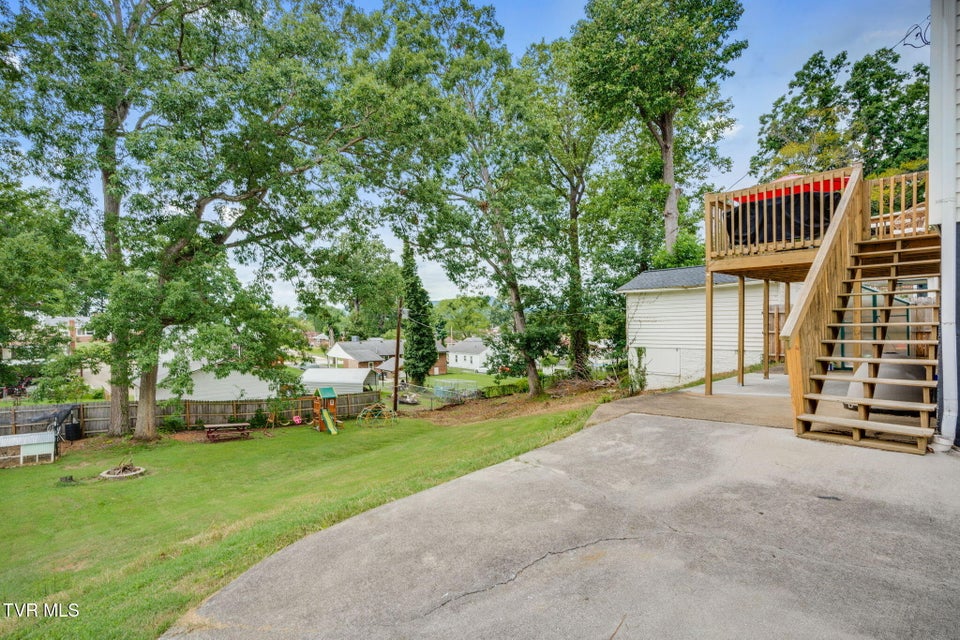 Photo #25: 2220 Cypress Street