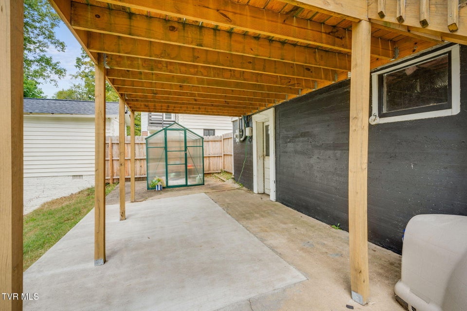 Photo #26: 2220 Cypress Street