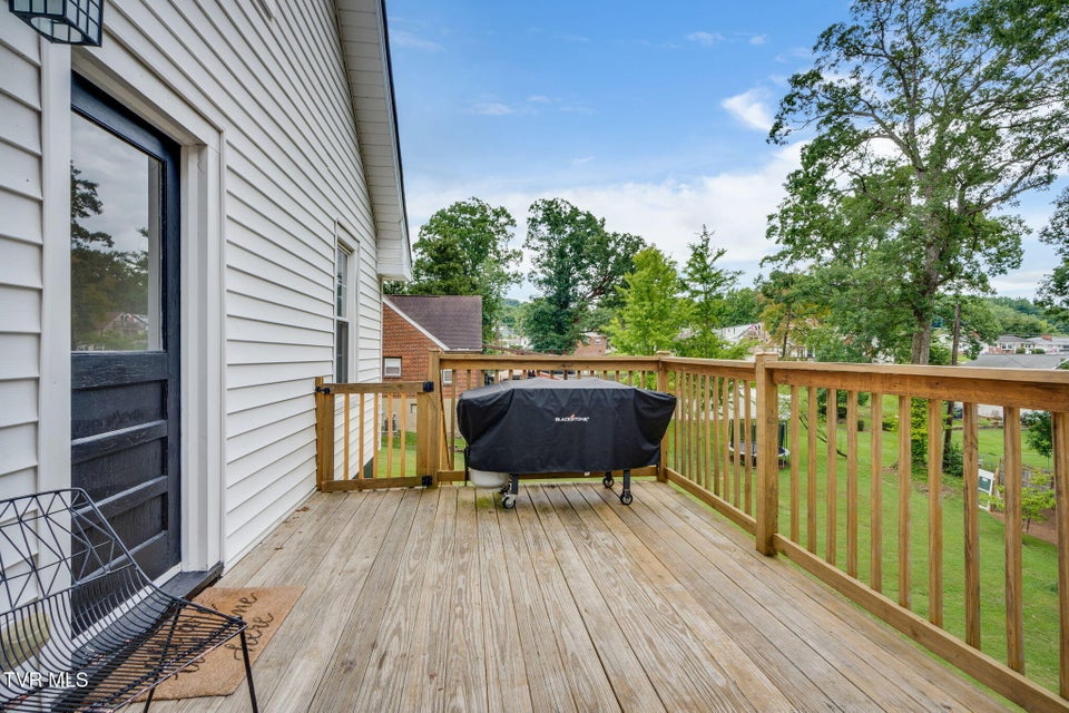 Photo #29: 2220 Cypress Street