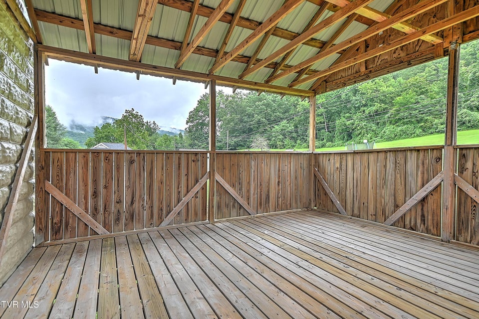 Photo #39: 284 Railroad Avenue