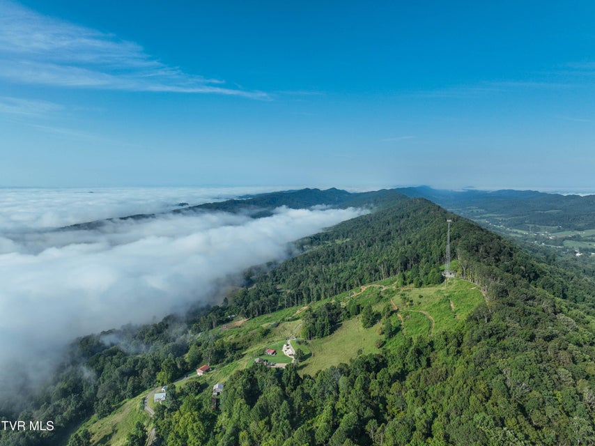 Photo #50: 284 Railroad Avenue