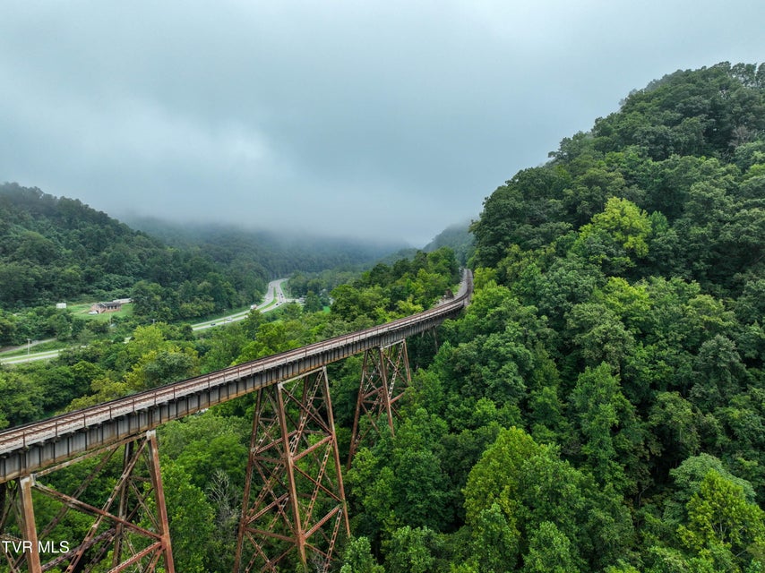 Photo #54: 284 Railroad Avenue