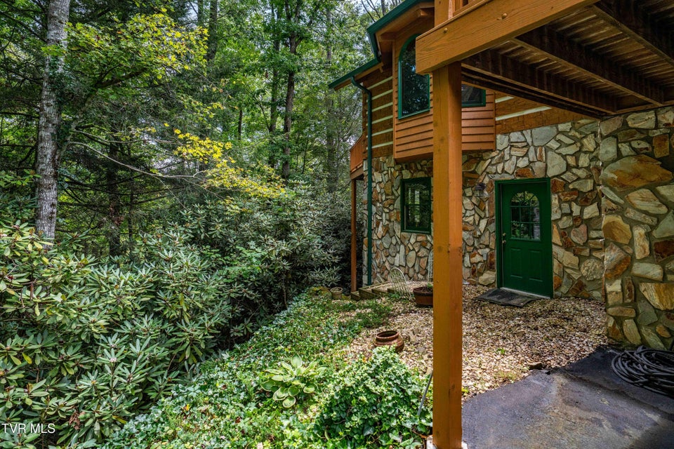 Photo #6: 291 Ivy Wood Lane