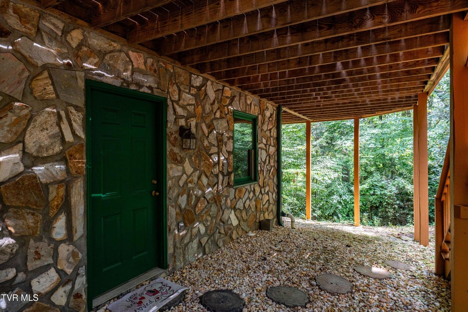 Photo #19: 291 Ivy Wood Lane