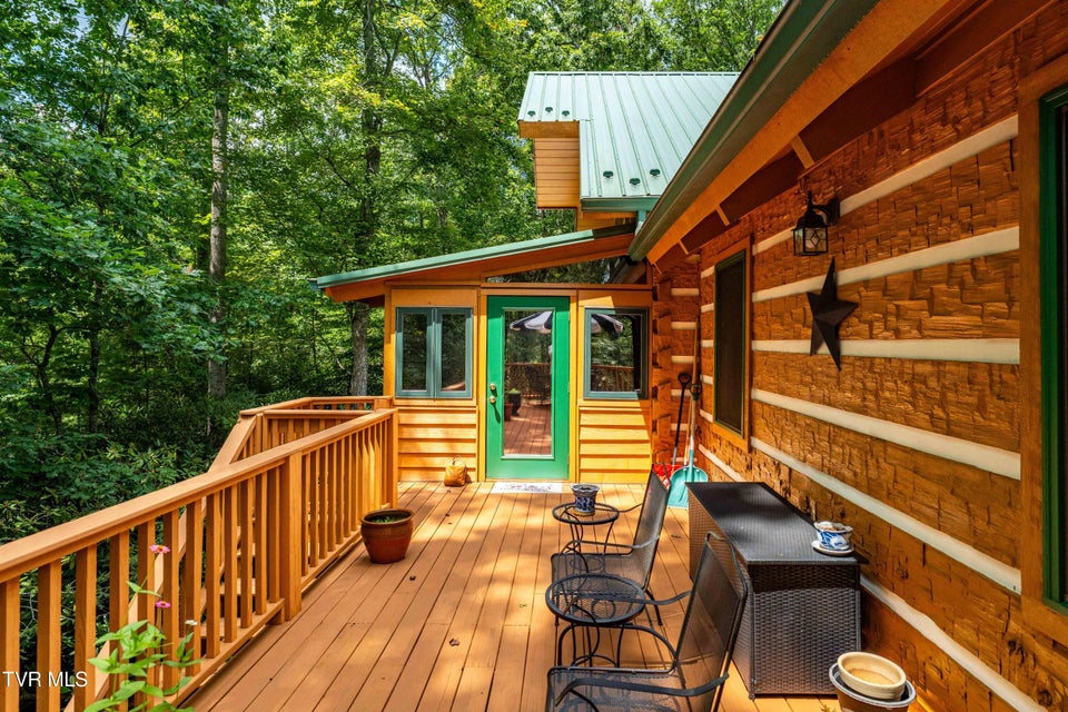 Photo #24: 291 Ivy Wood Lane