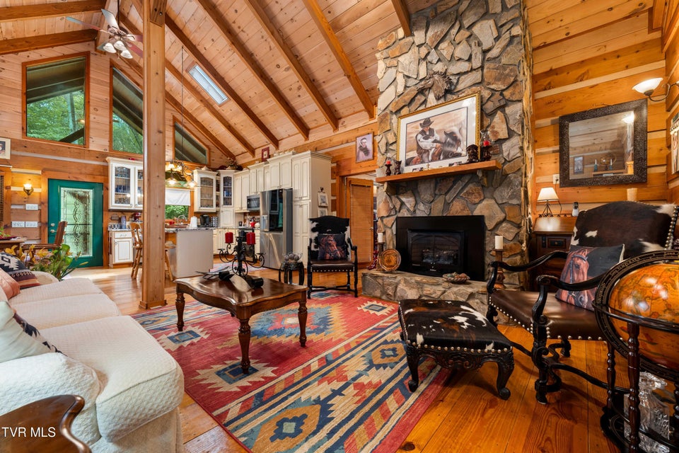 Photo #32: 291 Ivy Wood Lane