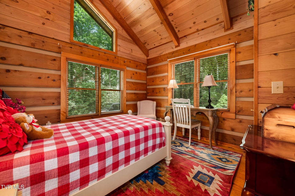 Photo #47: 291 Ivy Wood Lane