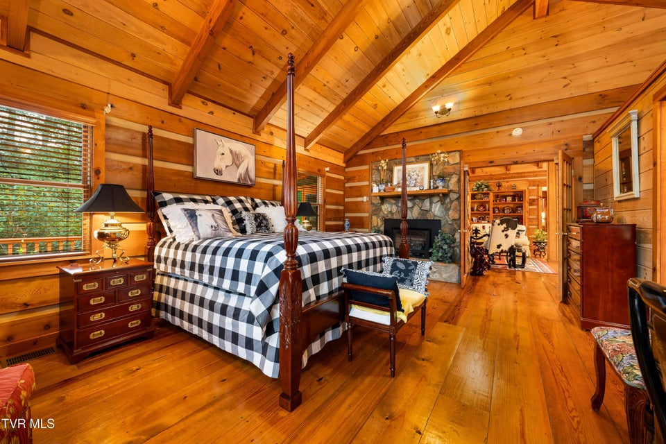 Photo #51: 291 Ivy Wood Lane