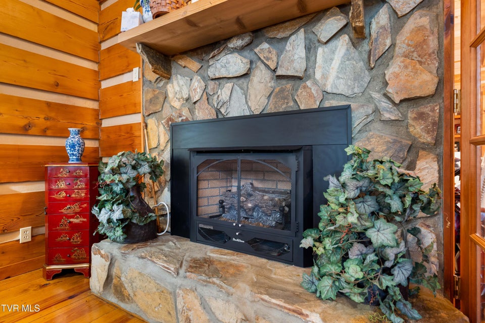 Photo #52: 291 Ivy Wood Lane