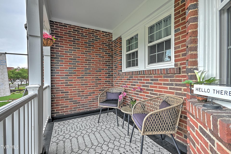 Photo #4: 438 Shelby Street